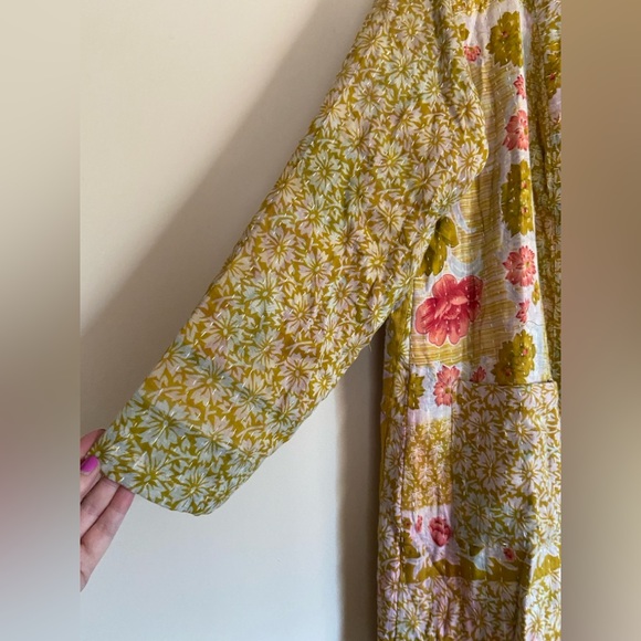 Kantha Duster - Picture 3 of 6